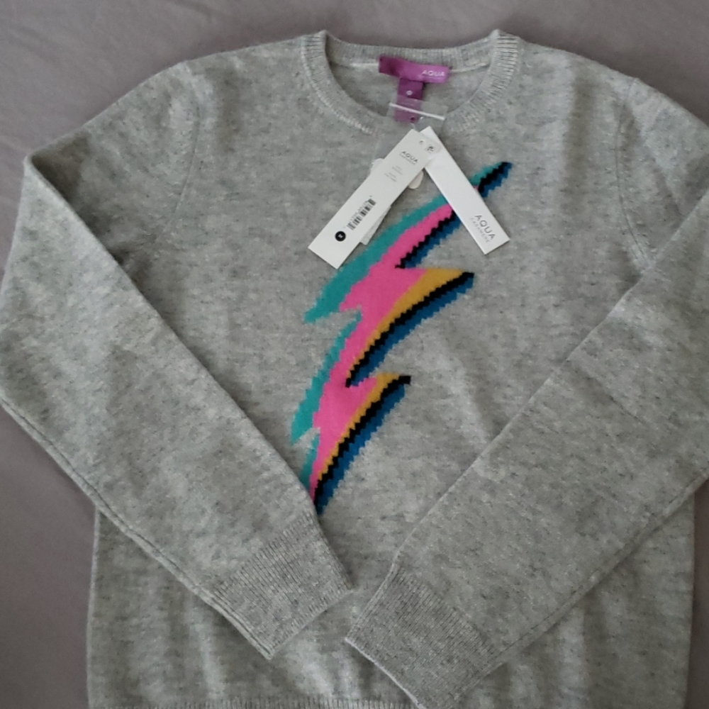 100% Aqua Cashmere girls sweater brand new